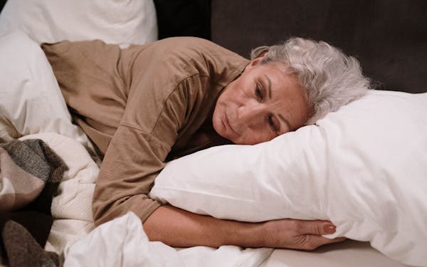 L'insonnia aumenterebbe la probabilità di subire un declino della memoria