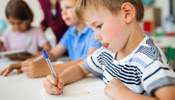“Posta per Nonni”: le lettere dei bambini agli anziani ospiti delle case di riposo