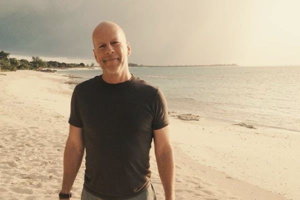 Figlia di Ronald Reagan scrive una lettera aperta all'attore Bruce Willis, affetto da demenza frontotemporale
