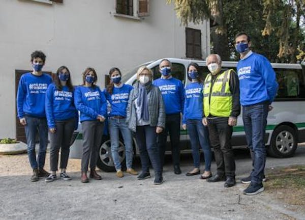 Piu Forti Insieme: il progetto a Milano di Auser Lombardia con Actimel per vaccinare anziani e persone fragili 