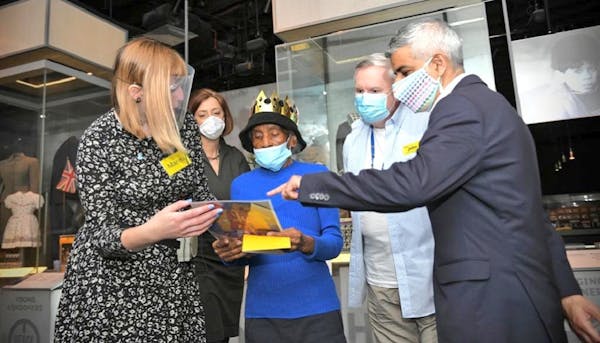 "Dementia Friendly Venues Charter": a Londra, il progetto lanciato dal Sindaco e dal Museum of London