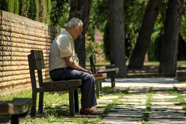 Indagine nazionale vuole conoscere la realtà dei familiari e dei caregiver delle persone con demenza