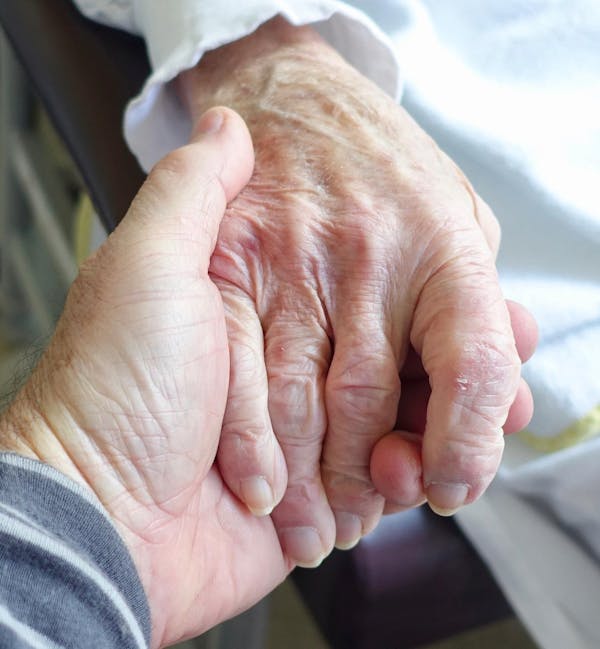 Assistenza quotidiana per i senior: riapre il Centro Diurno Integrato Leopardi a Milano