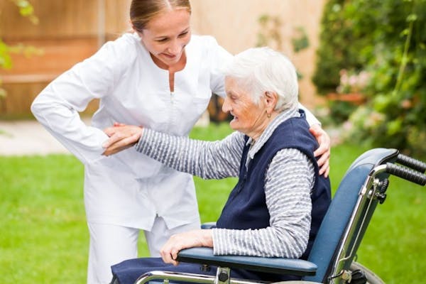 Anziani e Welfare in Italia: il nuovo rapporto sulla Long Term Care del Cergas SDA Bocconi