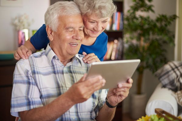 E-MemoryCare: proposta di supporto non farmacologico per pazienti con demenza e declino cognitivo e i loro caregivers