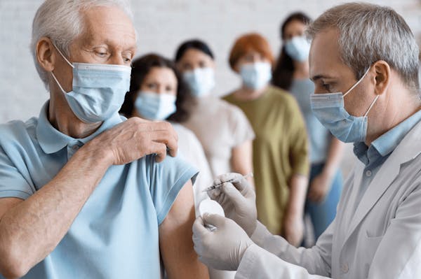 Commissione europea autorizza Arexvy, il primo vaccino contro il virus respiratorio sinciziale per gli adulti di età superiore ai 60 anni