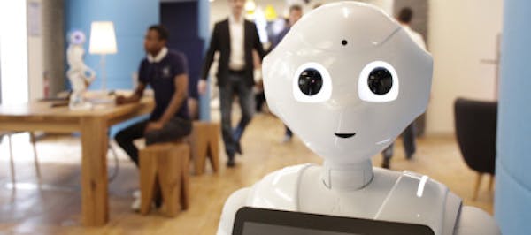Robot in casa di riposo, esperimento con gli anziani ospiti