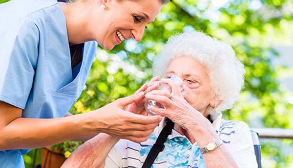 Onda di calore: i consigli per proteggere i malati di Alzheimer