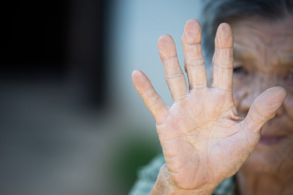 San Donà di Piave: quattro operatori sociosanitari arrestati per maltrattamento in una casa di riposo
