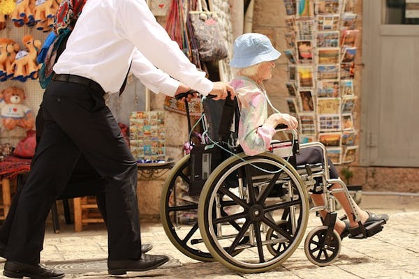 ONU accoglie ricorso presentato da Confad per garantire i diritti giuridici ai caregiver familiari