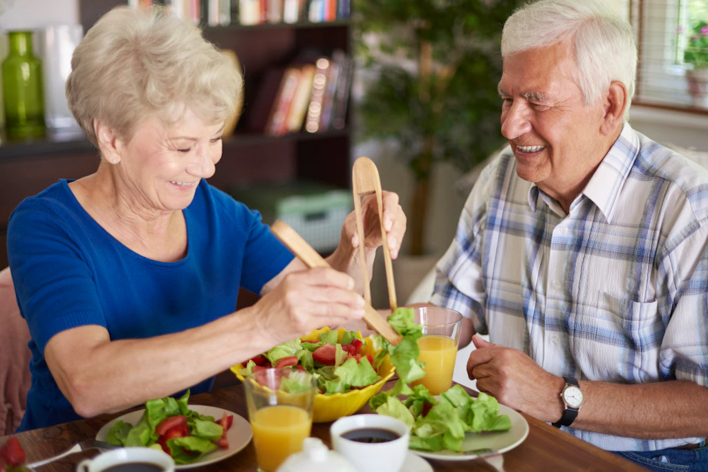 "Benvenuti a tavola": un progetto per un'alimentazione sana e bilanciata nella terza età