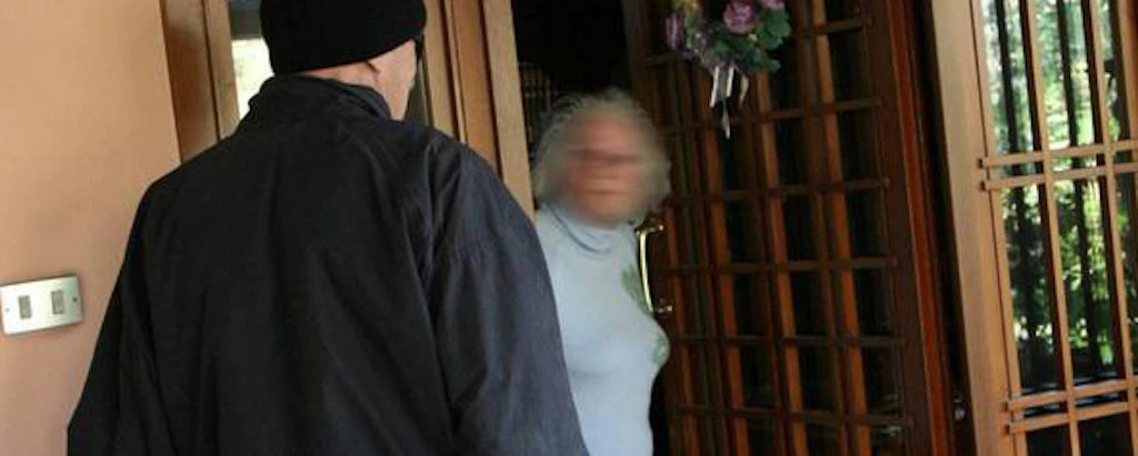Se gli anziani non ne vogliono sapere di badanti e case di riposo..