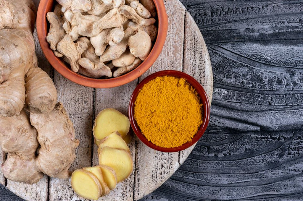 Cibi antinfiammatori: come ridurre il dolore articolare con l’alimentazione