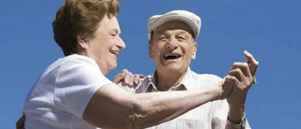 “Seriamente divertente. Riaccendere la vita con la tangoterapia”. Lezioni di tango in casa di riposo