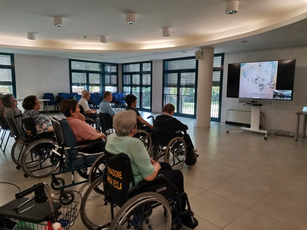 Inclusione sociale degli anziani: il successo del progetto 'Ciao!', della Fondazione Amplifon