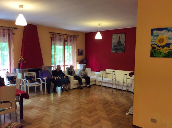 Foto di Casa Famiglia per Anziani Luna