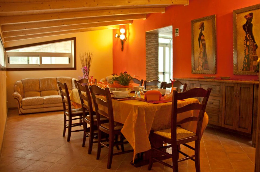 Foto 2 di Votre Maison