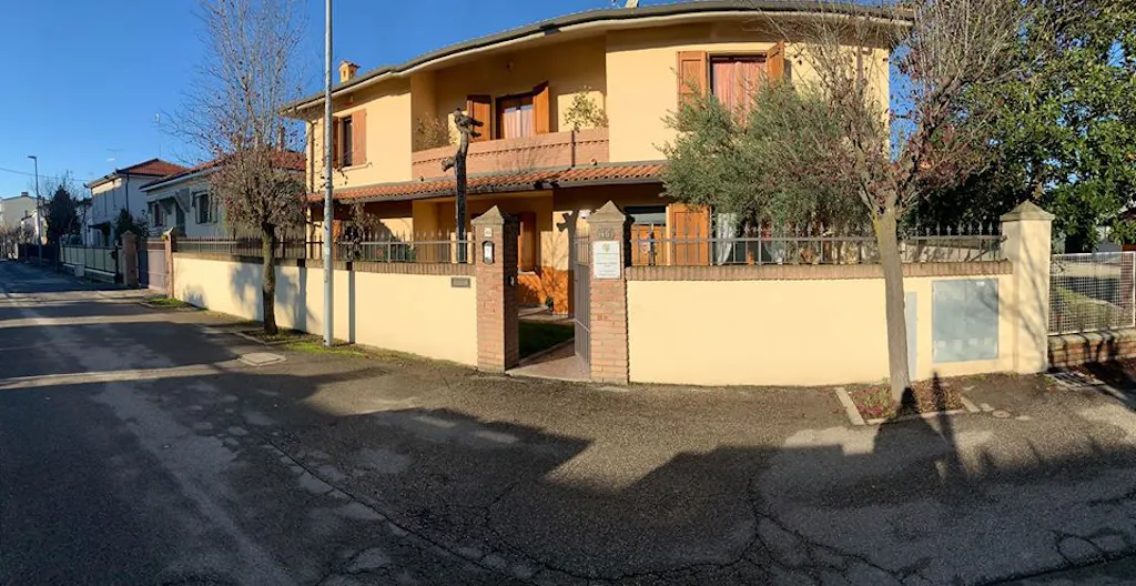 Comunit&agrave; Alloggio Le Primavere