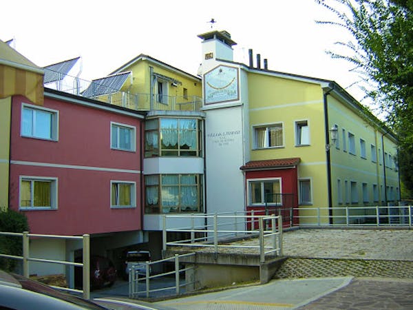 Foto di Villa Dr. L. Tomasi