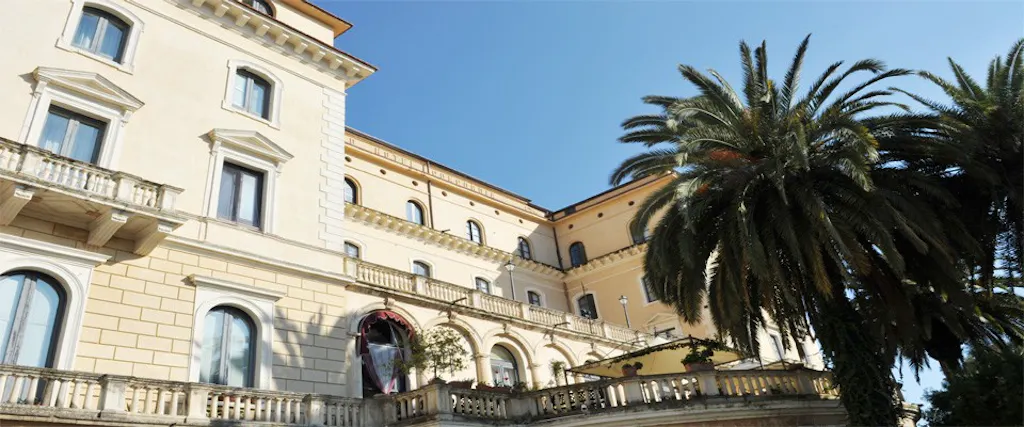 Casa Albergo Fondazione C. Mazzone Onlus