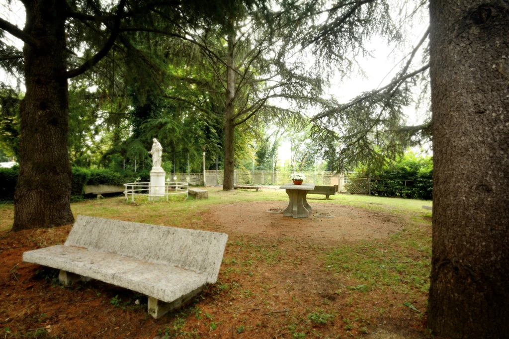 Foto 3 di Residenza Villa Cora - Costigliole