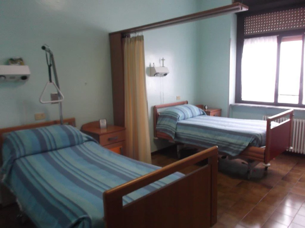 Foto 4 di Ospedale Carità e Ospizio Invalidi